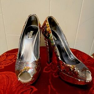 Rare & Glam MIU MIU Sequin Paillettes Platform Peep Toe 36.5. 5 1/2 inch heel.
